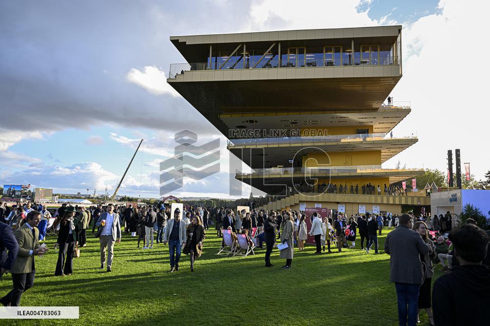 Qatar Arc de Triomphe - Paris