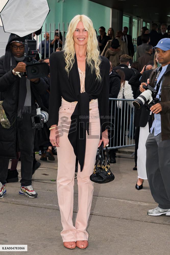 PFW Chloe Outside Arrivals
