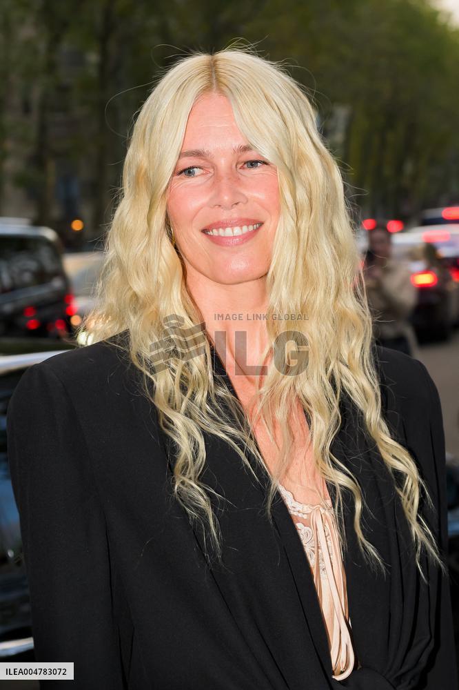 PFW Chloe Outside Arrivals