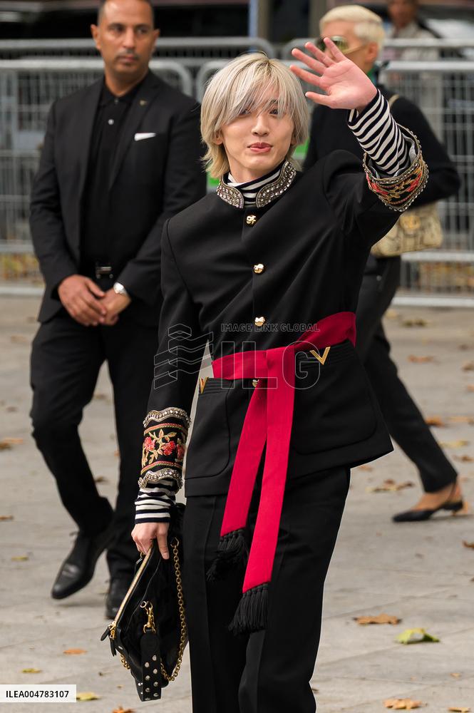 PFW Valentino Outside Arrivals
