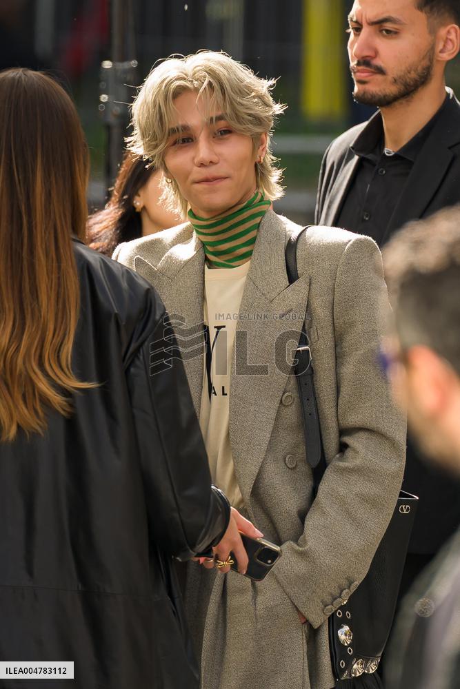 PFW Valentino Outside Arrivals