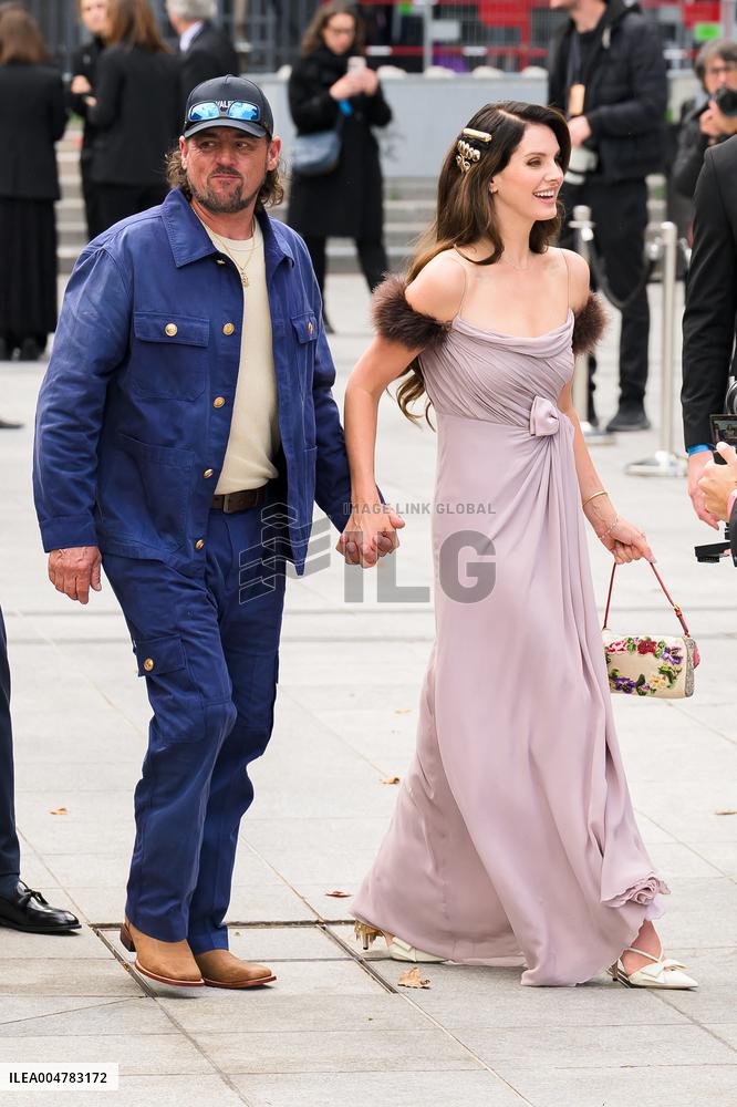 PFW Valentino Outside Arrivals