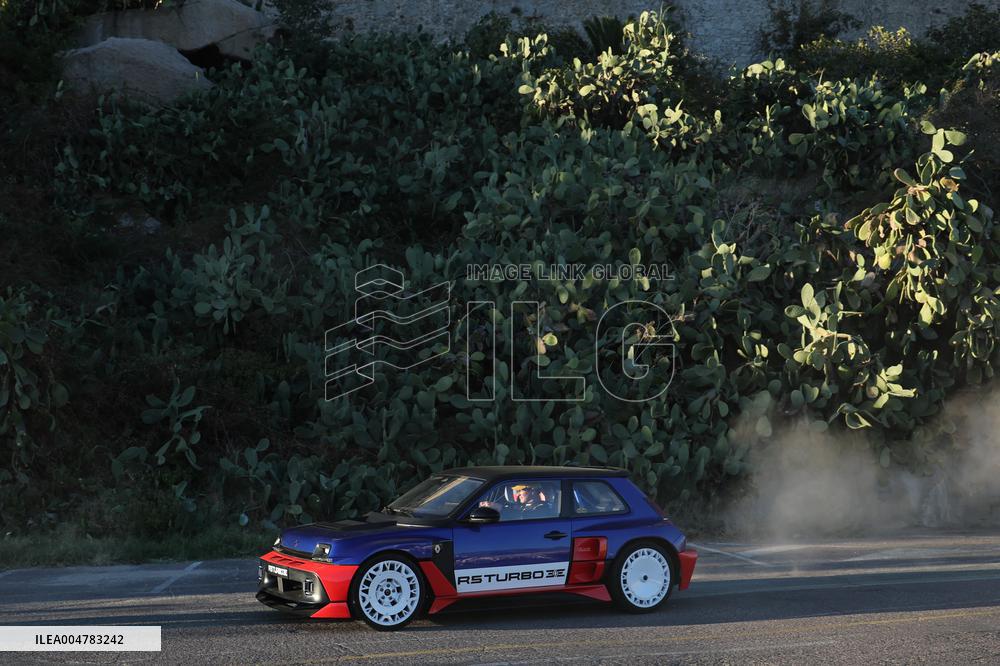 The New Renault 5 Turbo 3E Unveiled On The Calvi Harbour