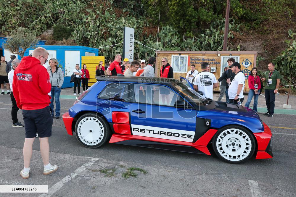The New Renault 5 Turbo 3E Unveiled On The Calvi Harbour