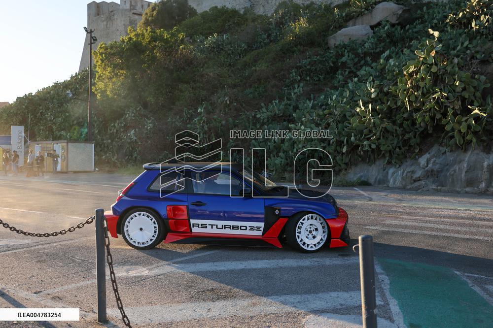 The New Renault 5 Turbo 3E Unveiled On The Calvi Harbour