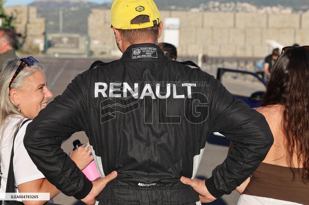 The New Renault 5 Turbo 3E Unveiled On The Calvi Harbour