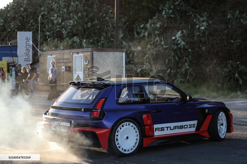 The New Renault 5 Turbo 3E Unveiled On The Calvi Harbour
