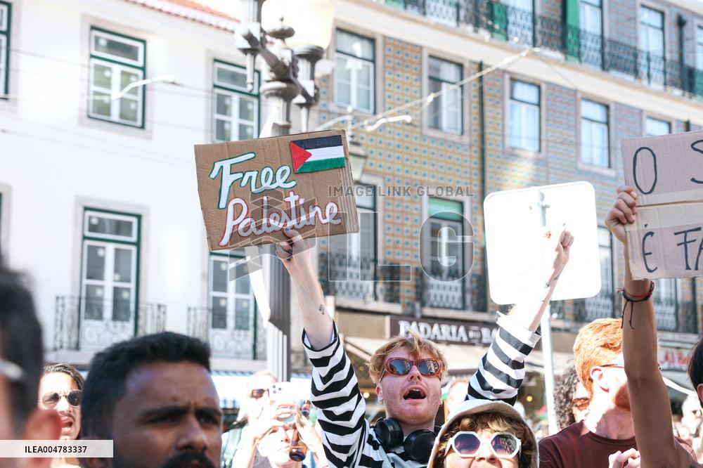 Demonstration In Support Of The Palestinian People - Lisbon
