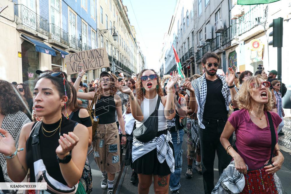 Demonstration In Support Of The Palestinian People - Lisbon