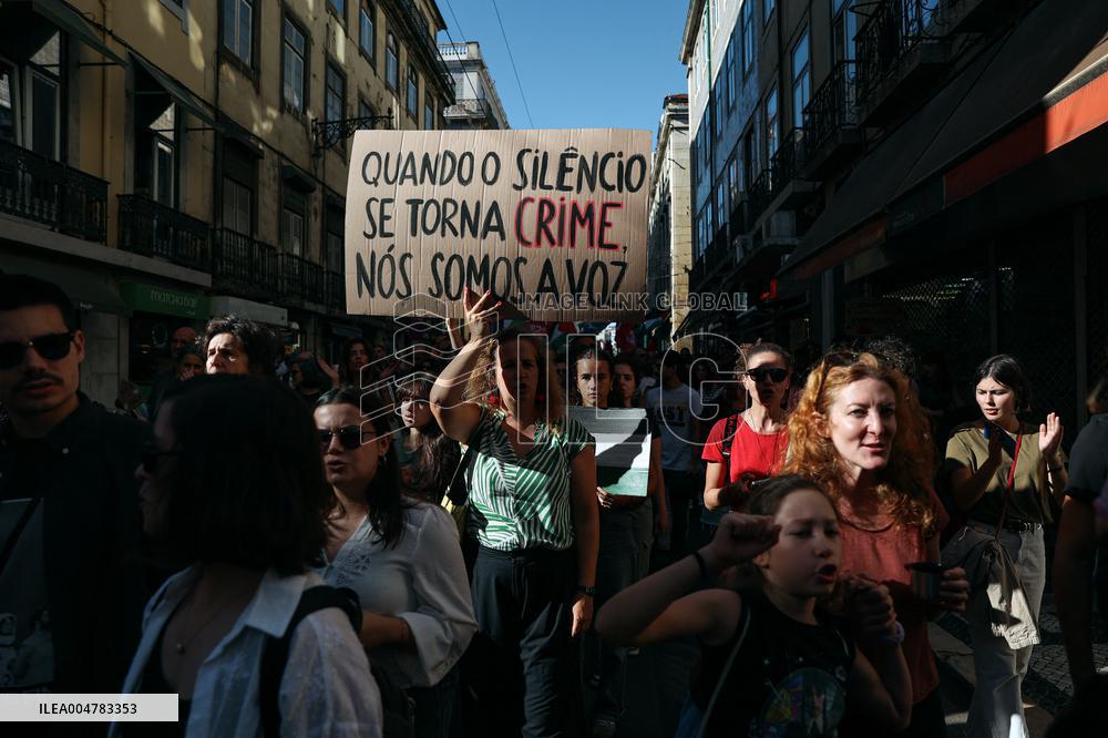 Demonstration In Support Of The Palestinian People - Lisbon
