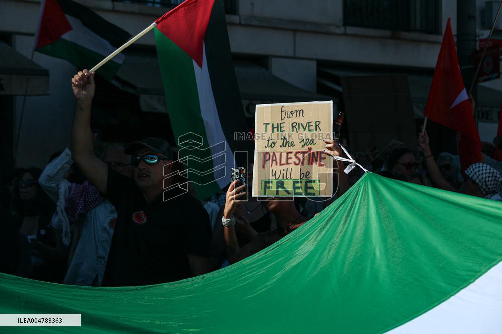 Demonstration In Support Of The Palestinian People - Lisbon