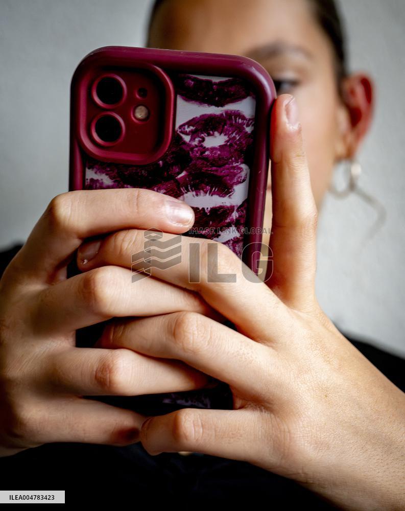 Illustration - A Teenage Girl On Her Cell Phone