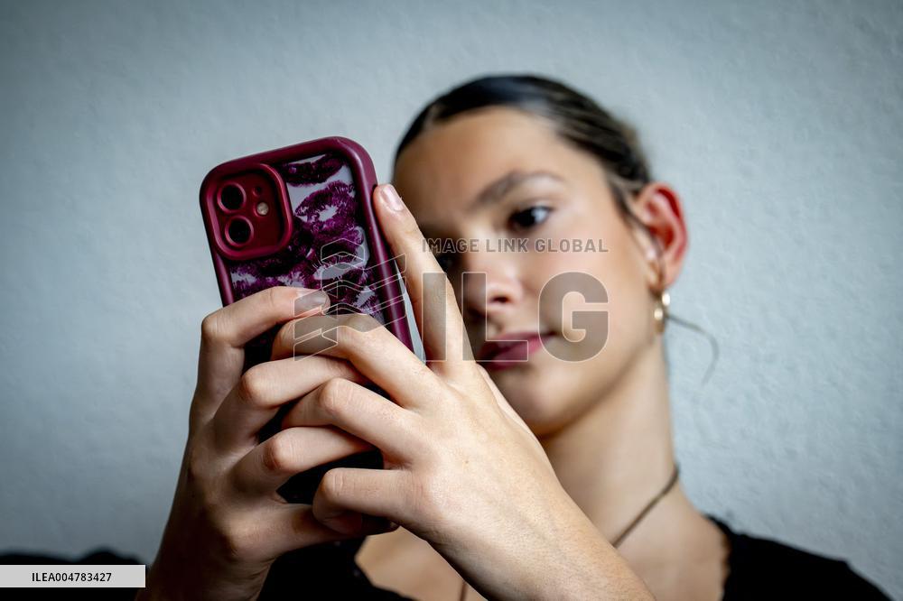Illustration - A Teenage Girl On Her Cell Phone