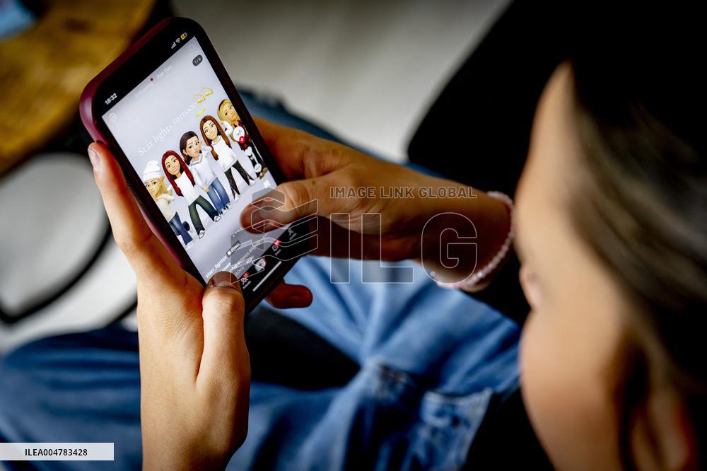 Illustration - A Teenage Girl On Her Cell Phone