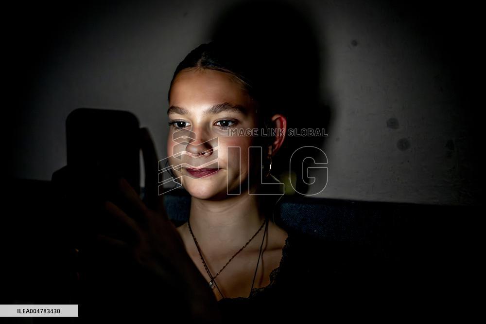 Illustration - A Teenage Girl On Her Cell Phone