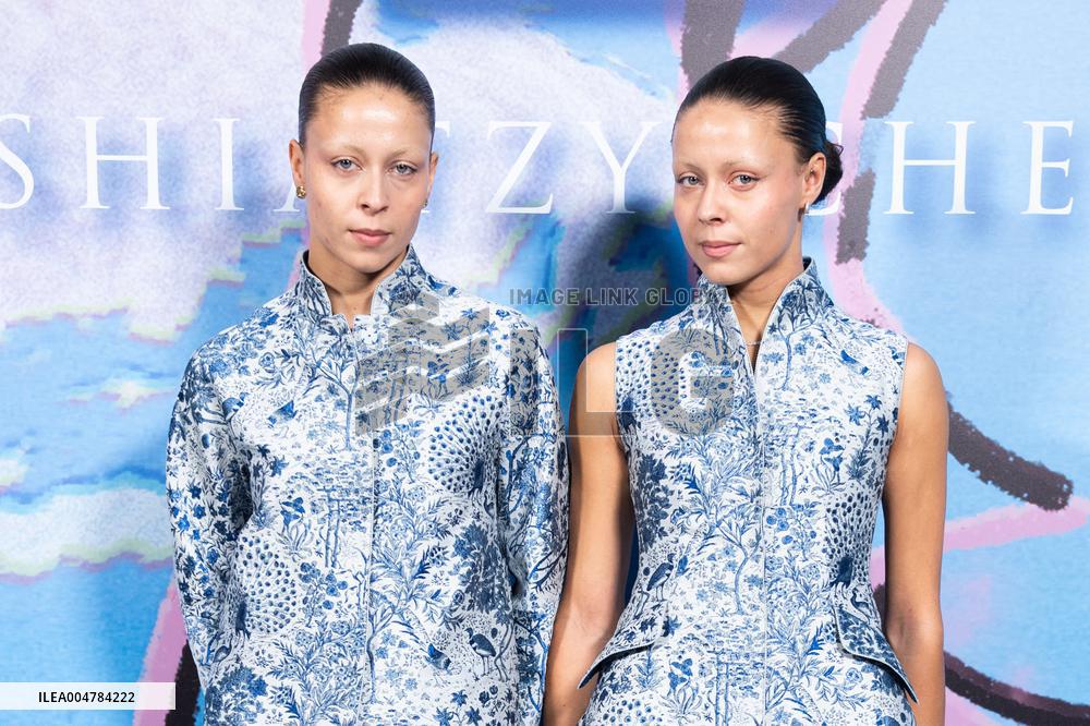 PFW Shiatzy Chen Photocall