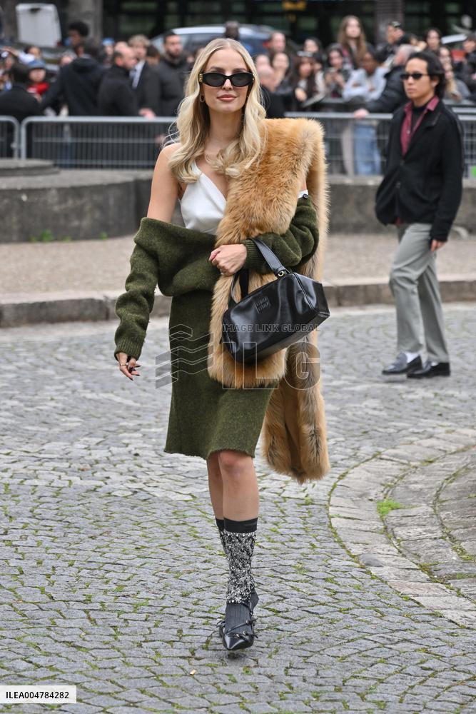 PFW Miu Miu Outside Arrivals