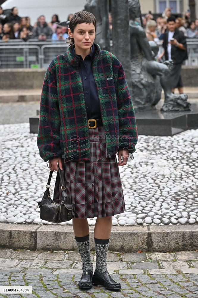 PFW Miu Miu Outside Arrivals
