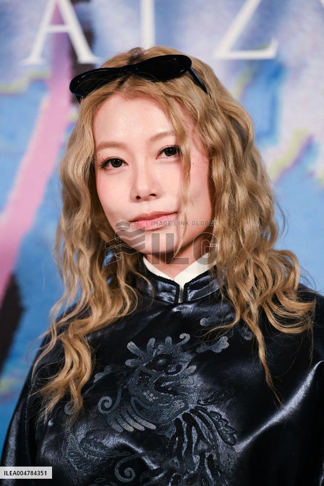 PFW Shiatzy Chen Photocall