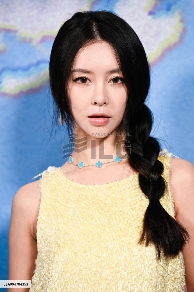 PFW Shiatzy Chen Photocall