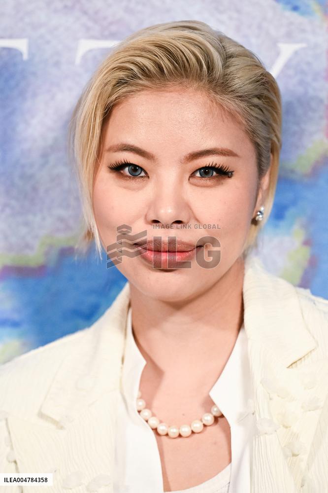 PFW Shiatzy Chen Photocall