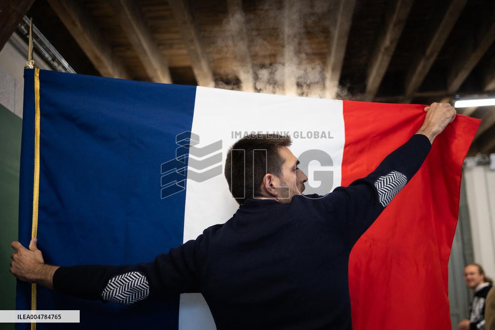 Marine Tondelier gives a press conference - Paris
