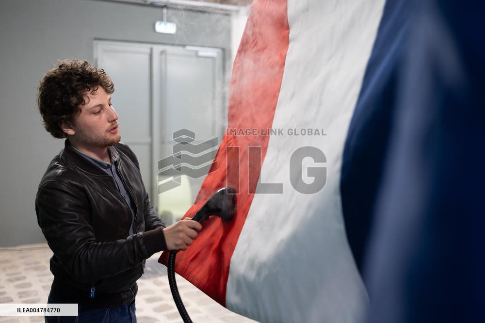 Marine Tondelier gives a press conference - Paris