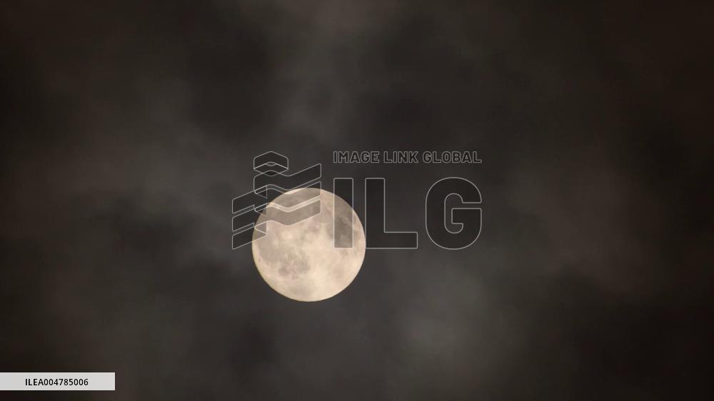Pakistan: First Supermoon of 2025, Harvest Moon Illuminates Night Sky Over Islamabad