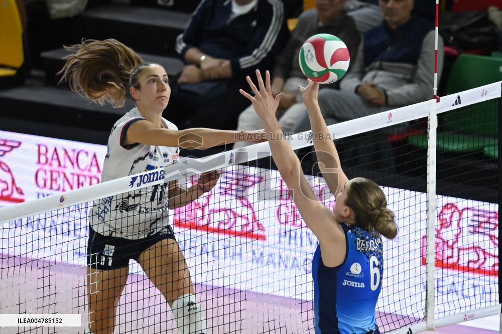VOLLEY - Serie A1 Femminile - Il Bisonte Firenze vs Reale Mutua Fenera Chieri '76