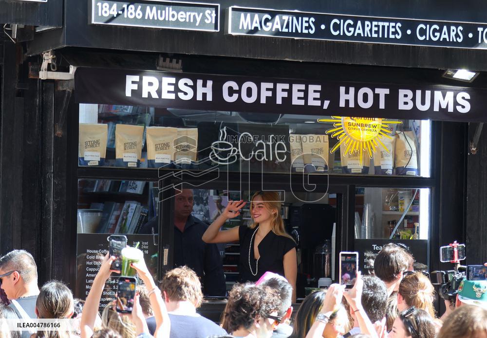 Addison Rae out in New York