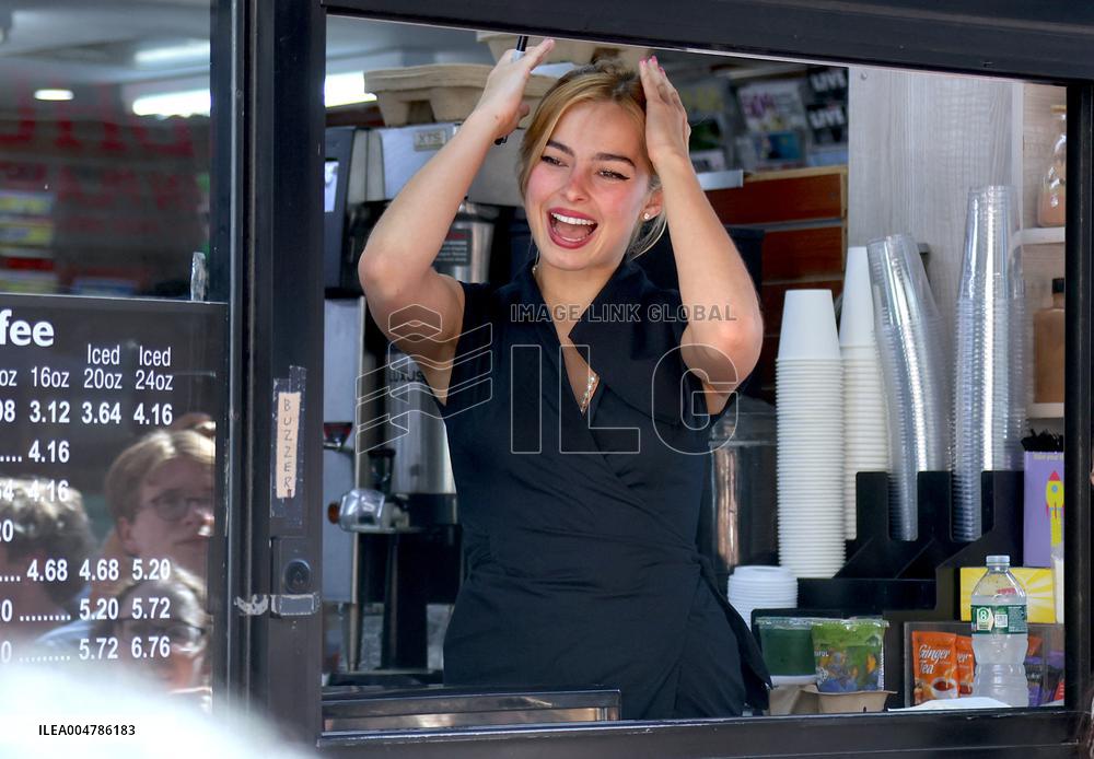 Addison Rae out in New York