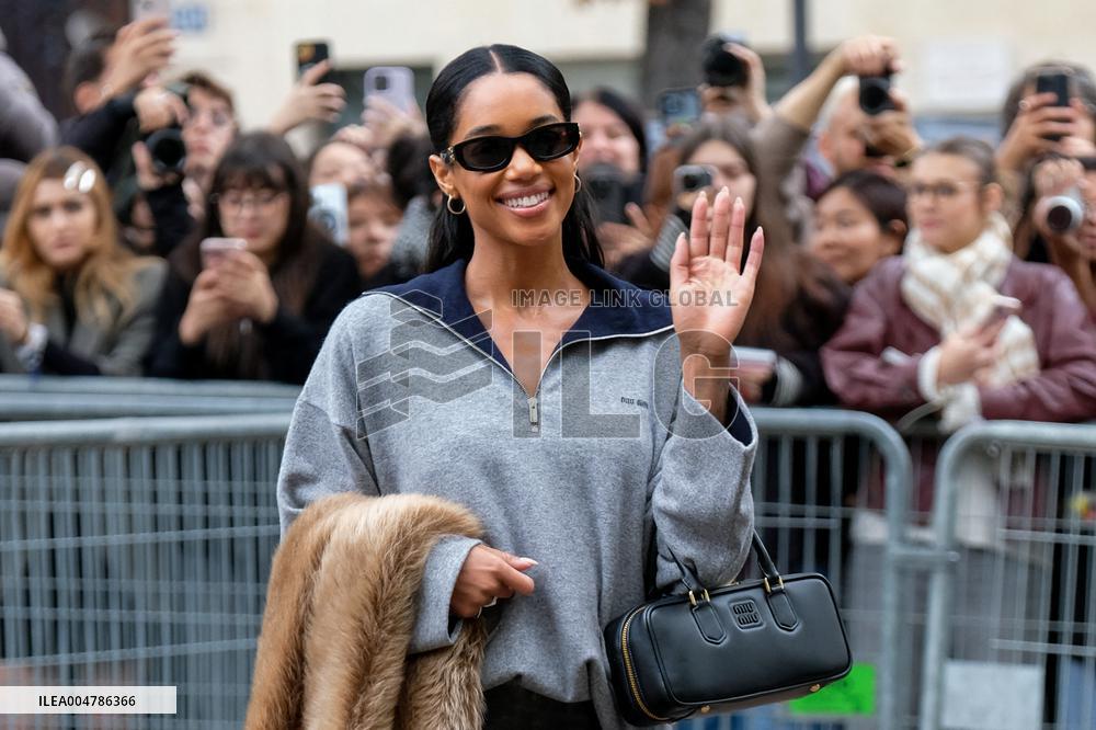 PFW - Miu Miu Outside Arrivals