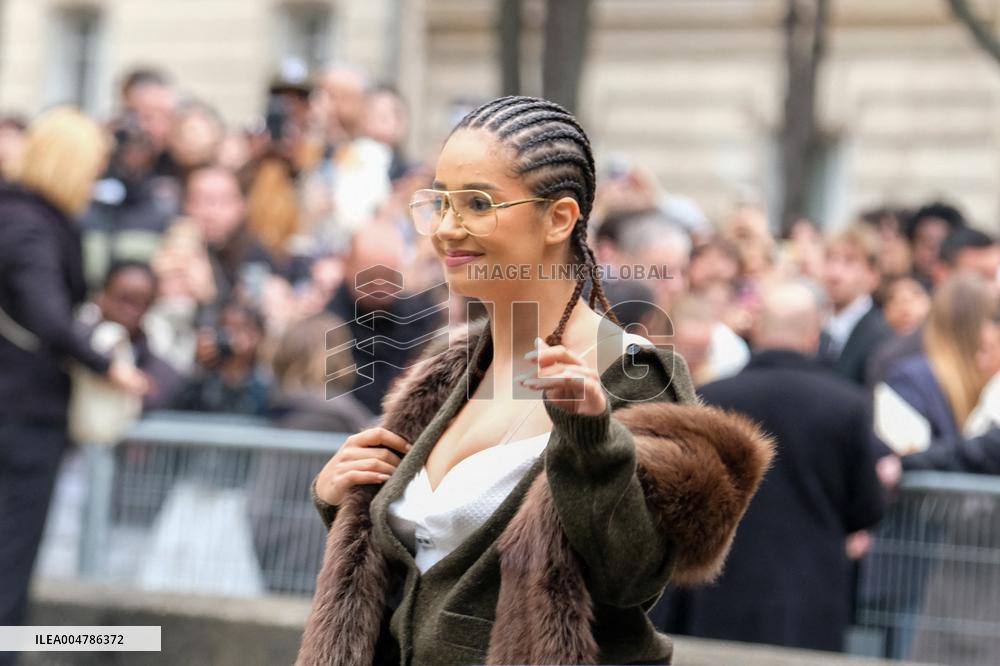PFW - Miu Miu Outside Arrivals
