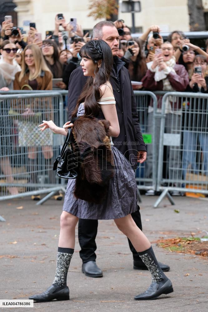 PFW - Miu Miu Outside Arrivals