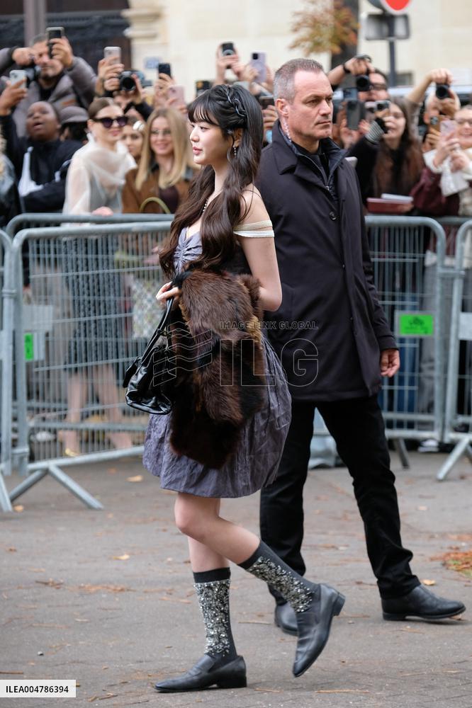 PFW - Miu Miu Outside Arrivals