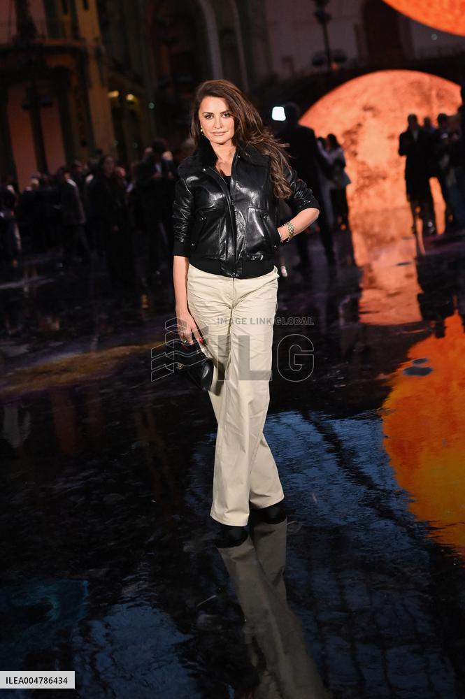 Chanel Photocall Paris Fashion Week. FC