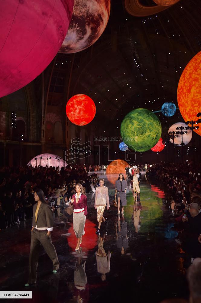 Chanel Runway Fashion Week Paris.FC