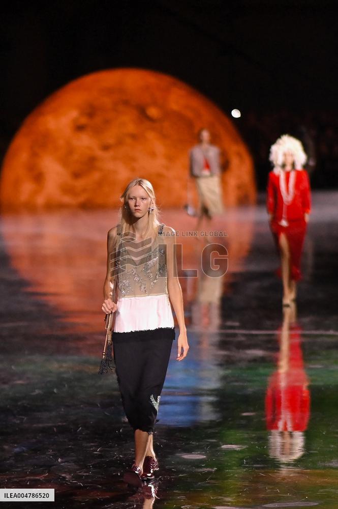 Chanel Runway Fashion Week Paris.FC