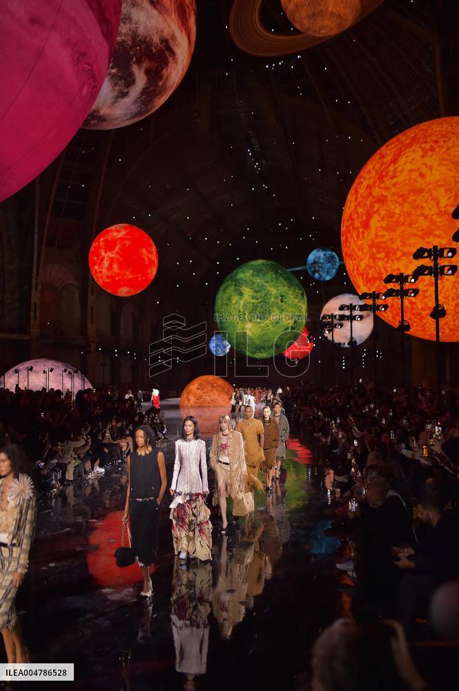 Chanel Runway Fashion Week Paris.FC