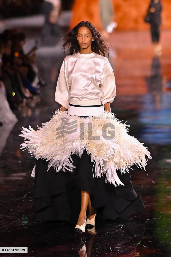 Chanel Runway Fashion Week Paris.FC