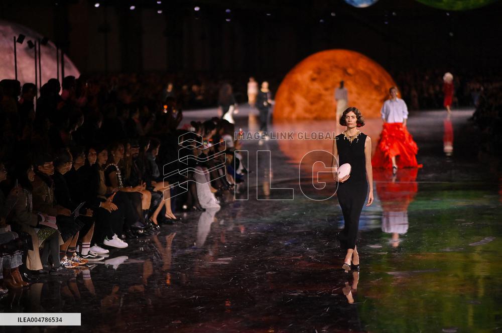 Chanel Runway Fashion Week Paris.FC