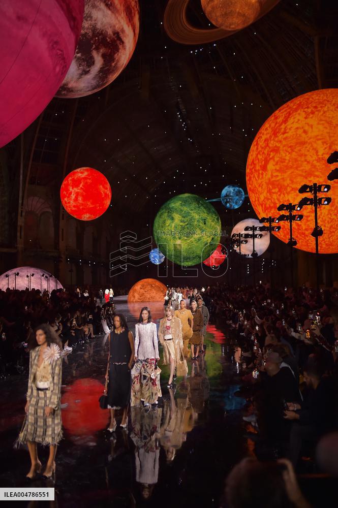 Chanel Runway Fashion Week Paris.FC