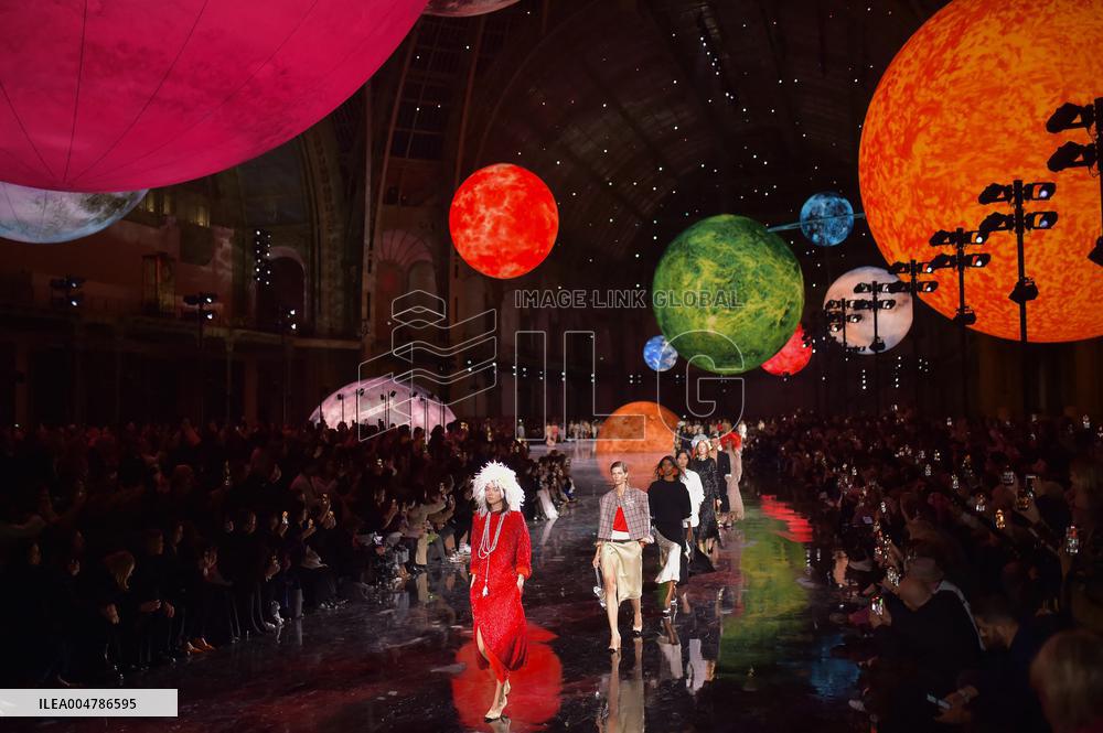 Chanel Runway Fashion Week Paris.FC