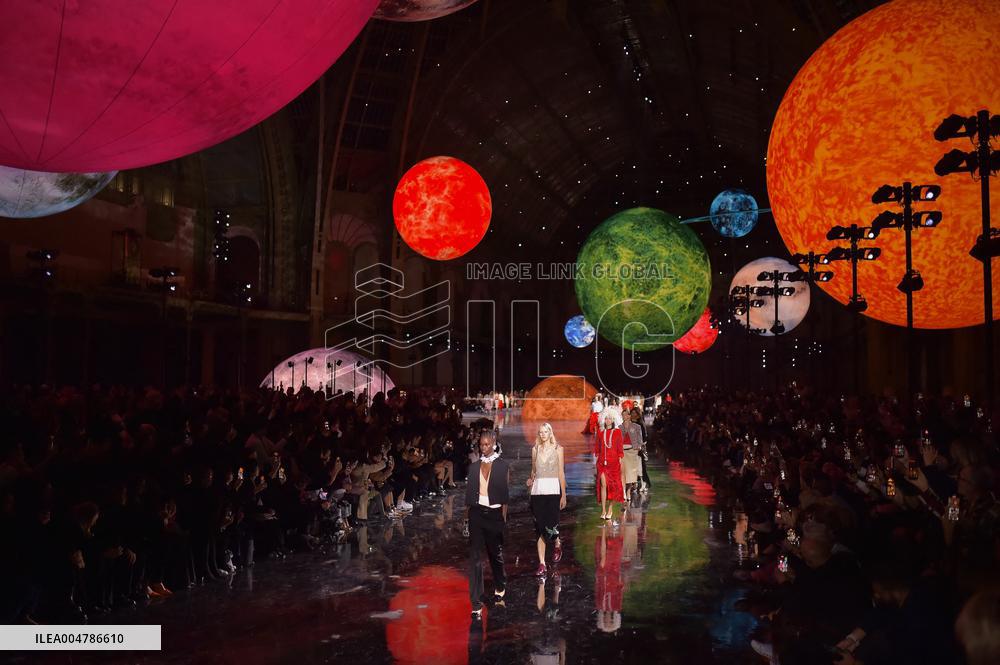 Chanel Runway Fashion Week Paris.FC