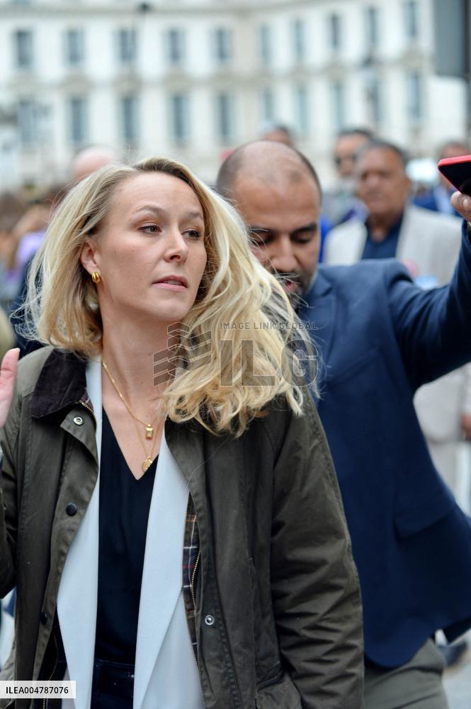 Marion Marechal Speaks To Media - Paris