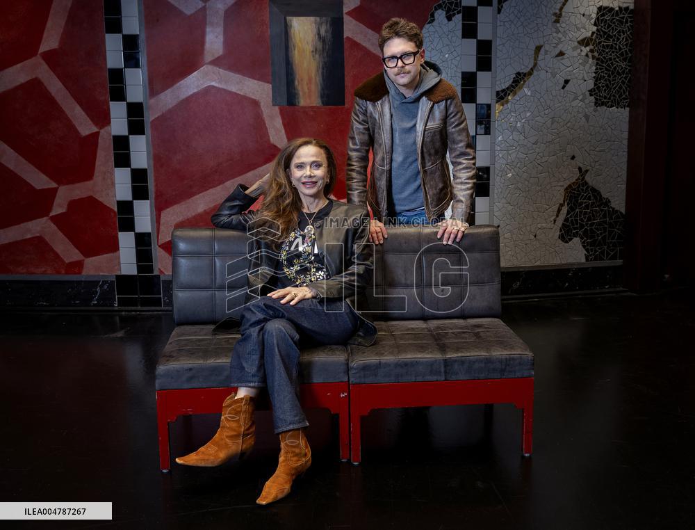 LENA OLIN, FA CAMPBELL