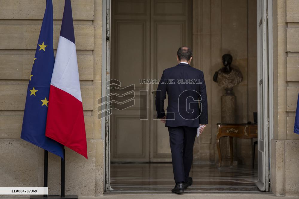 Statement by French Outgoing Prime Minister Sebastien Lecornu After Resignation - Paris