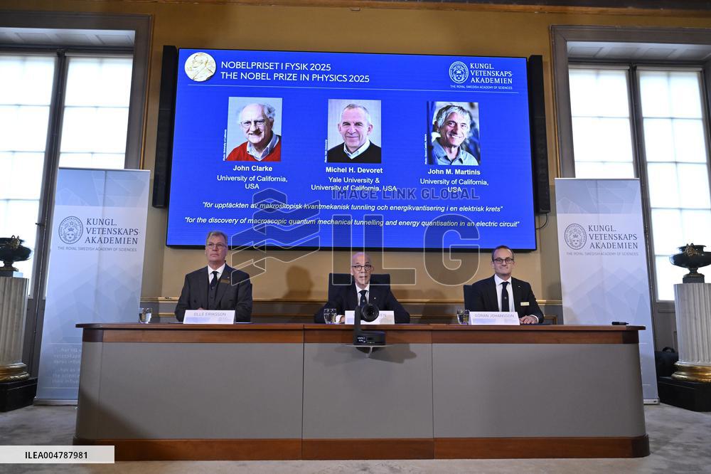 THE NOBEL PRIZE IN PHYSICS IS ANNOUNCED