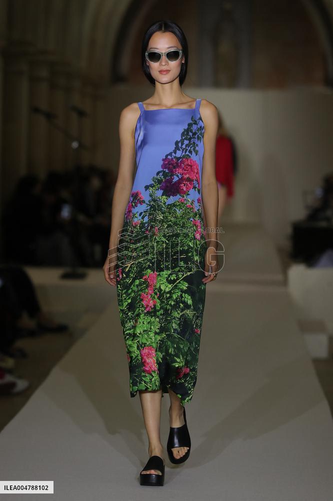 PFW - Agnes B Runway