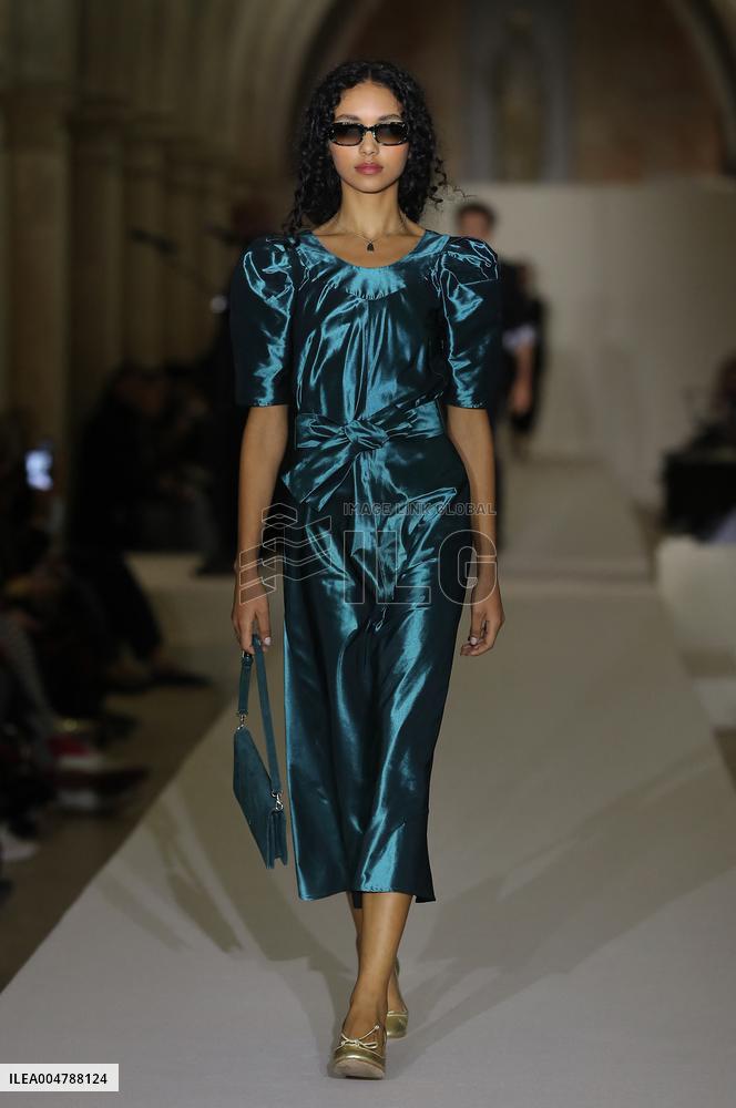 PFW - Agnes B Runway